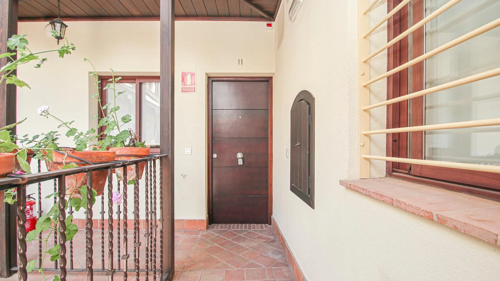 Charming Apt In The Center - 10M Walk Isla Magica Sevilla 0*,