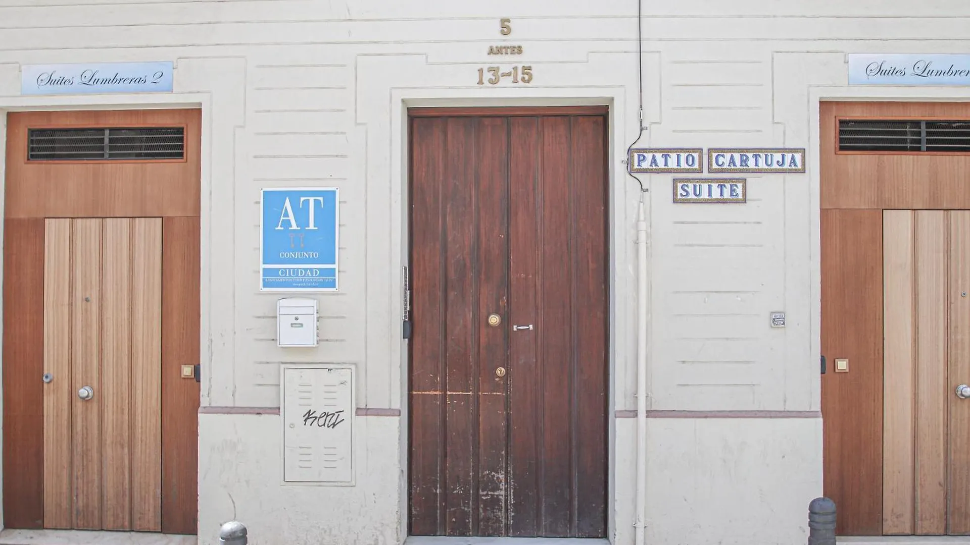 Charming Apt In The Center - 10M Walk Isla Magica Seville 0*,  Spain