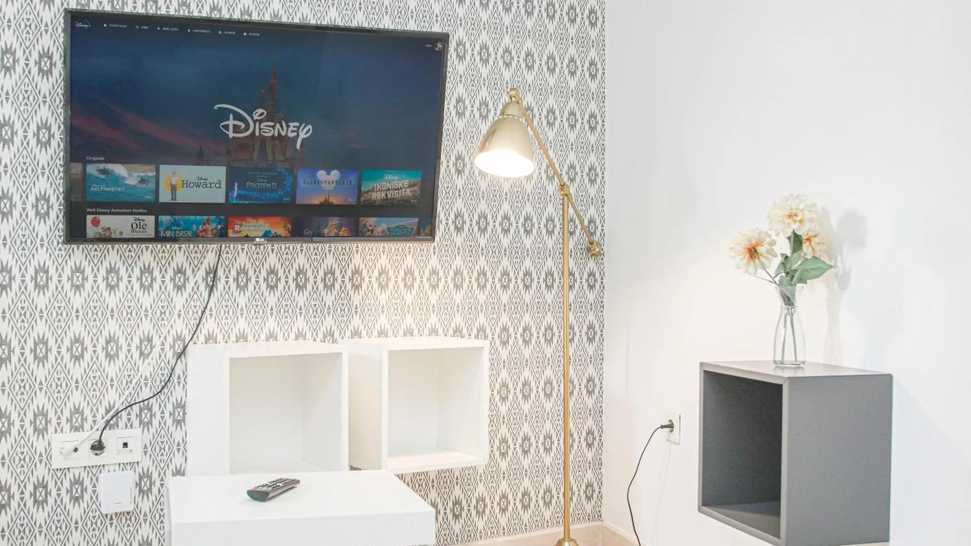 Charming Apt In The Center - 10M Walk Isla Magica Seville Apartment