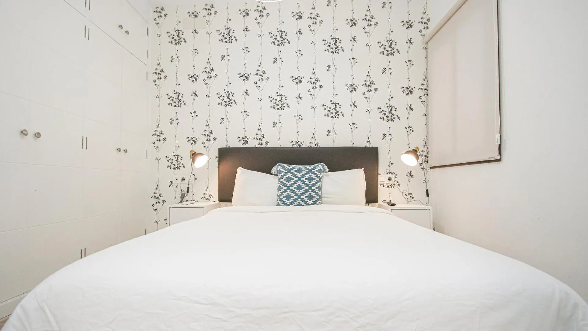 Charming Apt In The Center - 10M Walk Isla Magica Seville Apartment