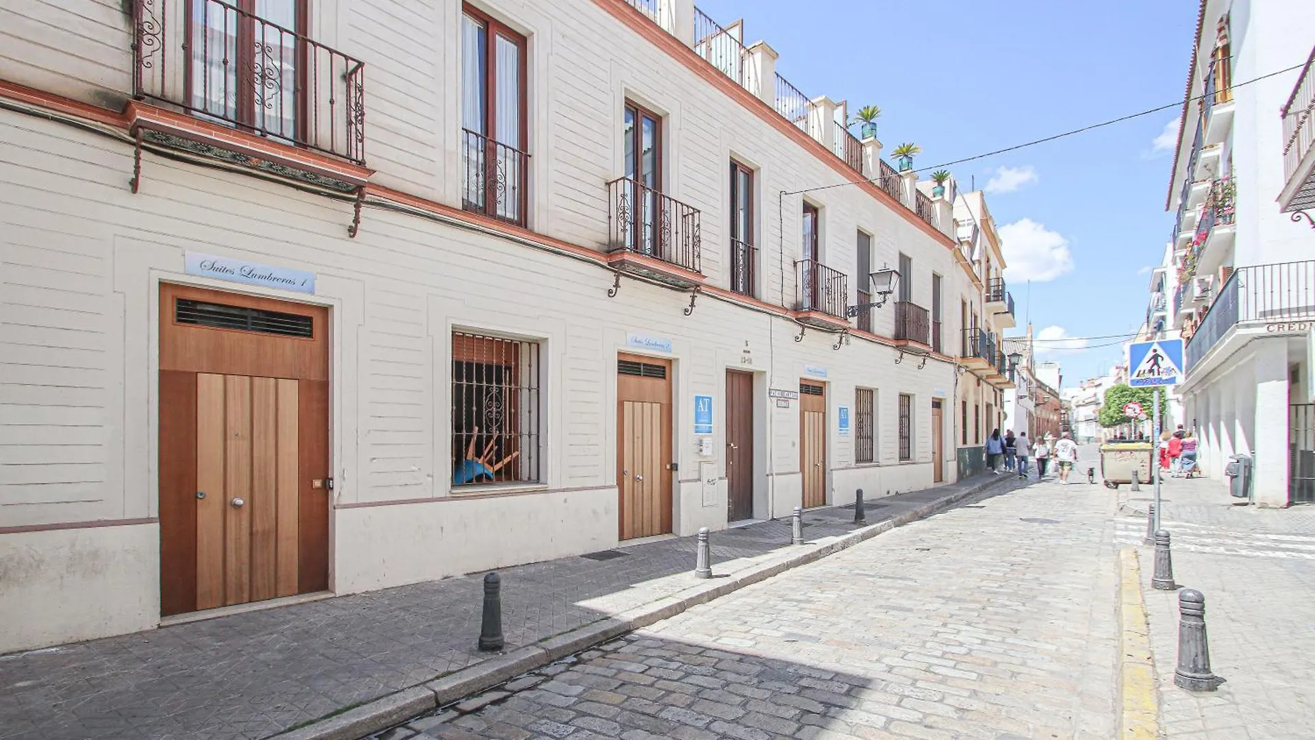 Apartment Charming Apt In The Center - 10M Walk Isla Magica Seville